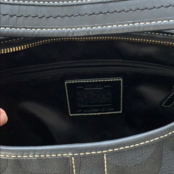 Coach black shoulder bag - Picture 4 of 8